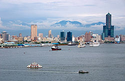 250px-ddm_2004_027_kaohsiung_harbor.jpg