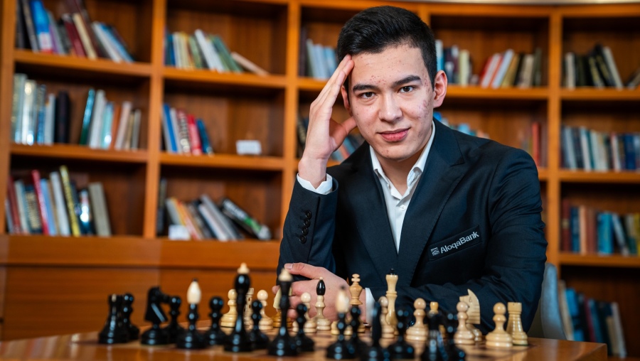 Nodirbek Abdusattorov, the winner of PCC Masters