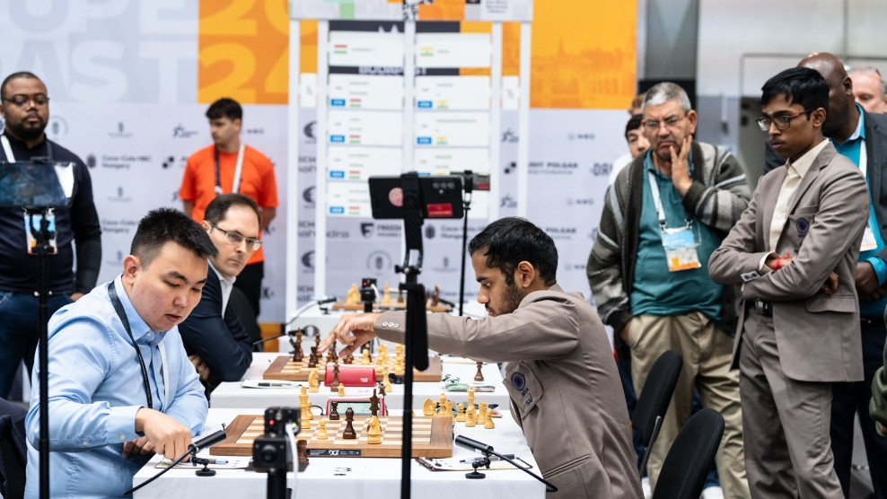 45th Chess Olympiad R06: India emerges as sole leader in both sections